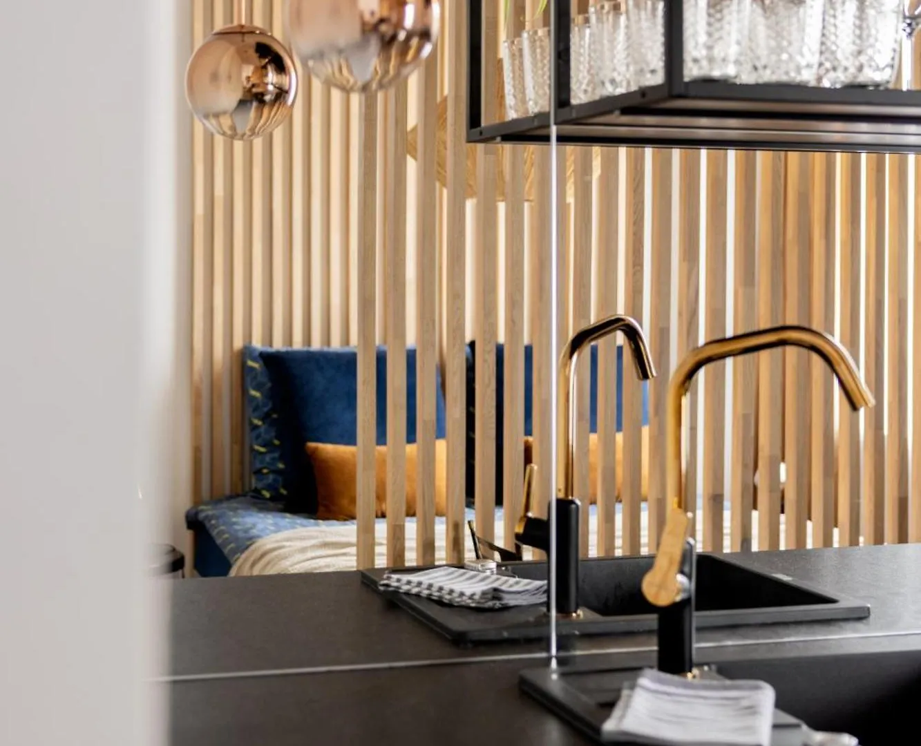 Studio Superior Koszykowa / Plac Zbawiciela Warsaw